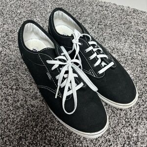Vans Women's Black and White Sneakers